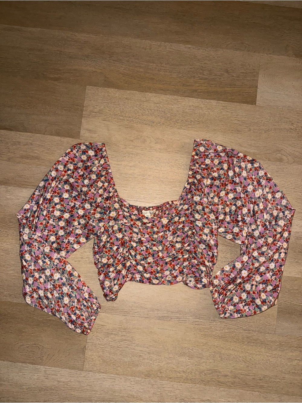 BILLA BONG Floral Ruched Puff-Sleeve Top in Multicolor